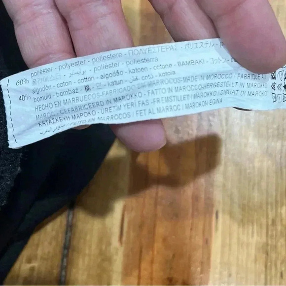 Zara black short sleeve dress with flare bottom, thick fabric - Picture 7 of 7